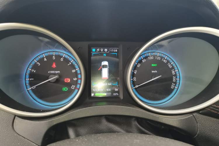 Used Karry K60EV 2018 Luxury Edition
