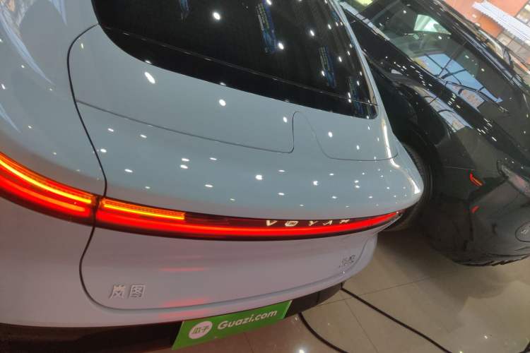 Used VOYAH PASSION 2023 Four-Wheel Drive Long-Range Version Rear