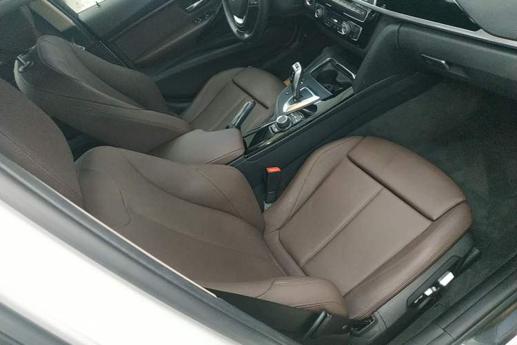 Used BMW 3 Series 2018 320Li Fashion Model