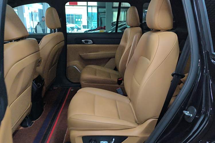 Used Li Auto ONE 2021 Extended-Range 6-Seater Version Left Rear Seat