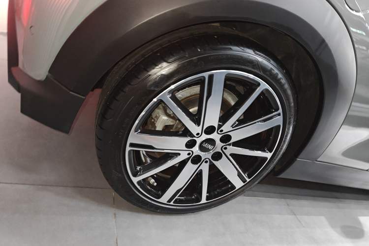 Used MINI MINI 2022 1.5T COOPER Artist
