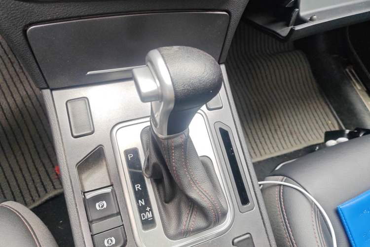 Used Haval H6 Coupe 2018 Red-Label 1.5T Automatic Two-Wheel Drive Luxury Model