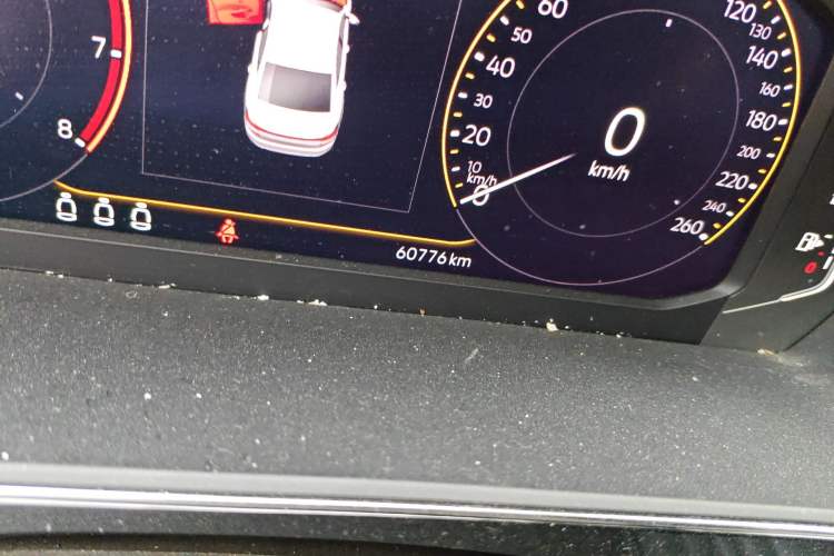 Used Volkswagen Passat 2022 330TSI Elite Edition Odometer Close Up