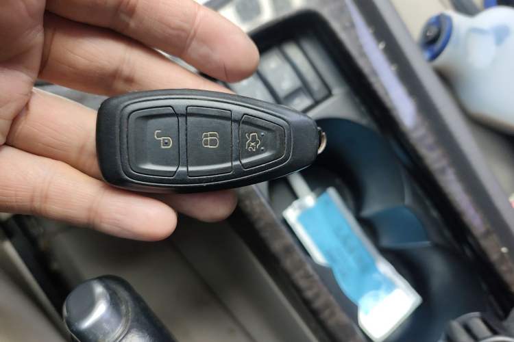 Used Ford Mondeo 2011 2.0L GTDi 200 Luxury Edition Vehicle Key