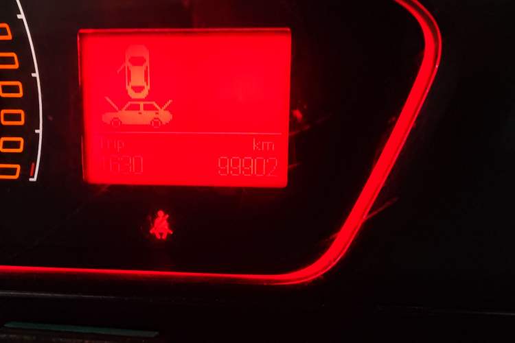 Used Roewe 550 2012 550 1.8L Manual Value Edition
