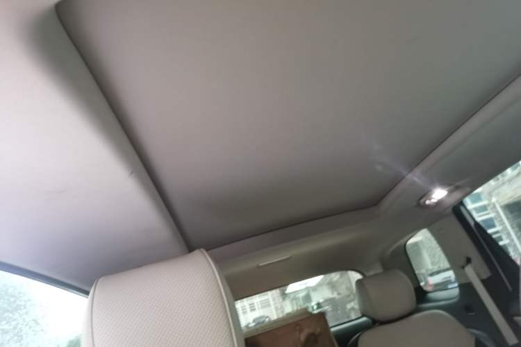 Used Buick GL6 2018 18T 6-Seater Elite Model
