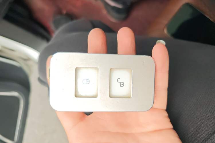 Used BYD Tang New Energy 2015 2.0T Four-Wheel-Drive Flagship Model Vehicle Key