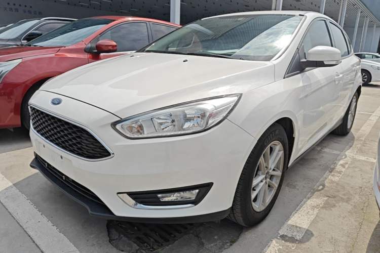 Used Ford Focus 2017 Hatchback 1.6L Automatic Fashion Edition Smart Drive Version