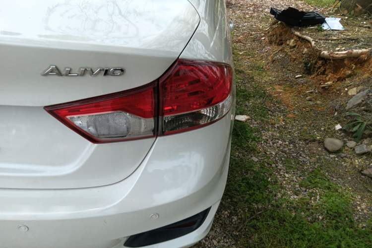 Used Suzuki Alivio 2015 1.6L Manual Comfort Model