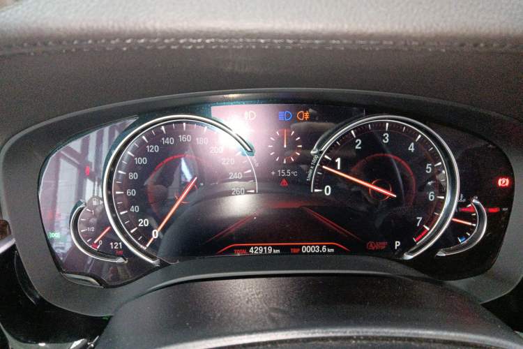 Used BMW 5 Series 2018 525Li Luxury Package