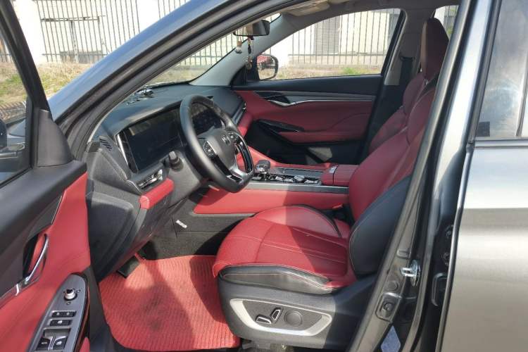 Used Changan CS75 PLUS 2022 1.5T Automatic Luxury Model