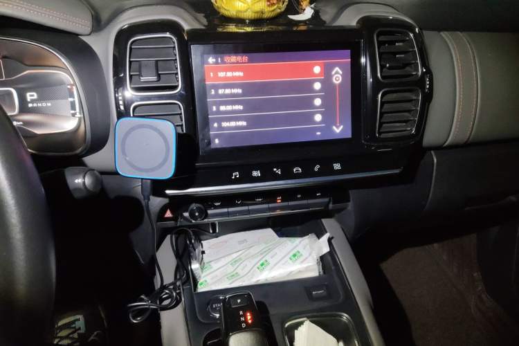 Used Citroen C5 AIRCROSS 2019 350THP Enjoyment Model China V Standard Audio And AC Panel