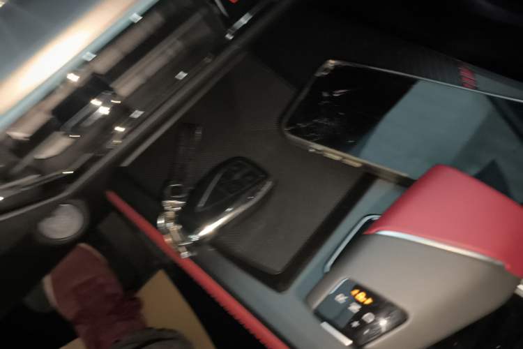 Used CHANGAN OSHAN Z6 2023 Blue Whale 2.0T Automatic Smart Drive Model Vehicle Key