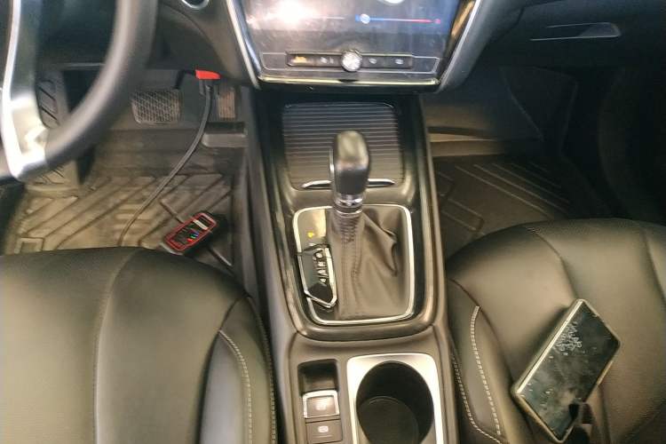 Used Roewe i5 2020 1.5L Automatic 4G Connect Luxury Flagship Edition