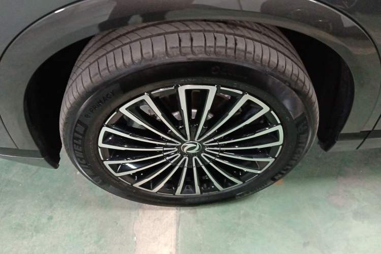 Used Dongfeng Aeolus Aeolus L8 2025 Model 185KM Dream Edition
