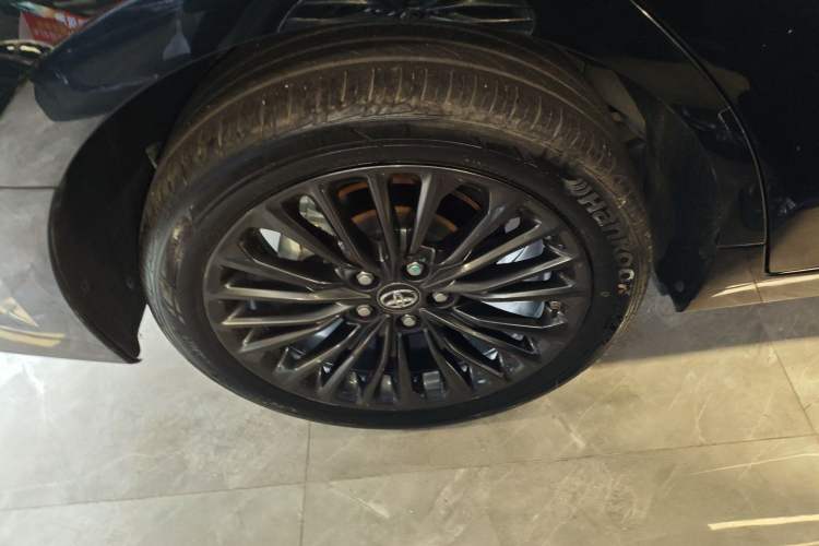 Used Toyota Avalon 2023 2.5L Touring Premium Edition