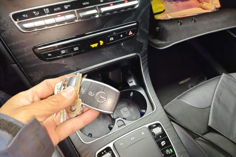 Used Mercedes-Benz GLC AMG 2020 AMG GLC 43 4MATIC Vehicle Key