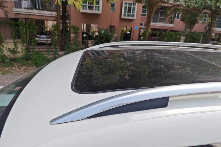 Used Volkswagen Tiguan L 2016 300TSI Automatic Two-Wheel Drive Luxury Edition