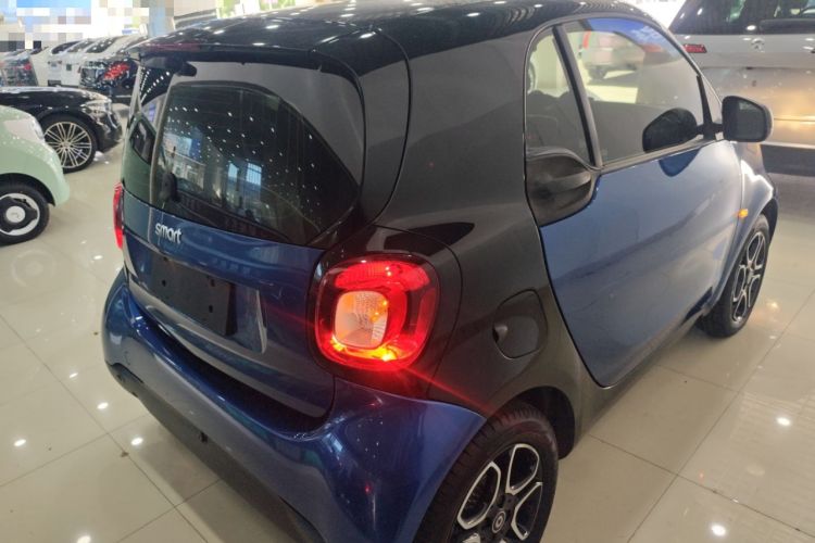 Used smart fortwo 2019 0.9T 66kW Hardtop Wind Power Edition China VI