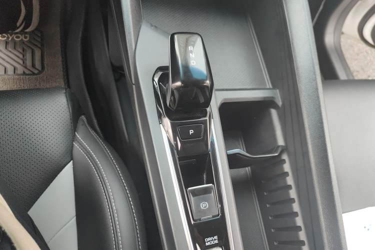 Used Geely Auto Emgrand 2023 4th Generation Champion Edition 1.5L CVT Luxury Model