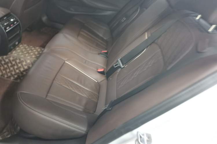 Used BMW 5 Series 2019 530Li Leading Model Luxury Package
