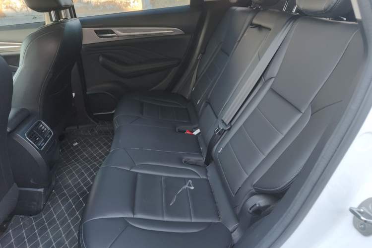 Used Haval F7 2019 1.5T Two-Wheel Drive i-Type China V Standard Interior 4