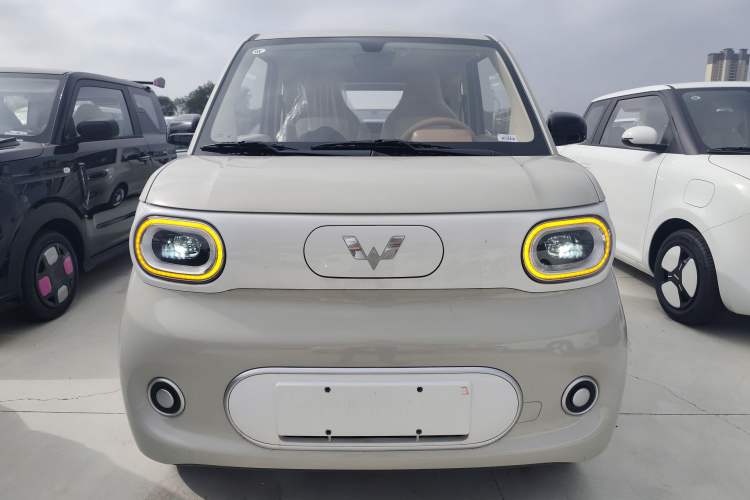 Used Wuling Hongguang MINIEV 2024 3rd Generation 215km Youth Edition