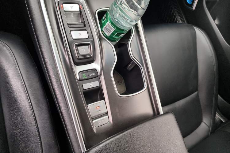 Used Honda Accord 2018 Rui·Hybrid 2.0L Rui Zhi Edition China VI Gear Lever