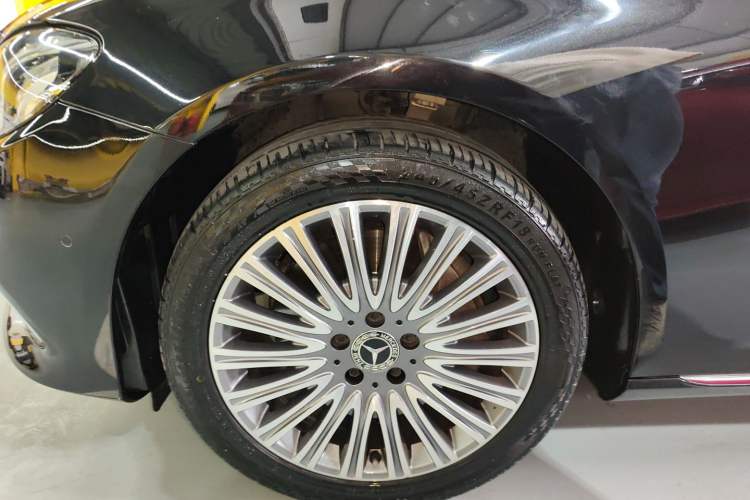 Used Mercedes-Benz E-Class 2020 Restyled E 300 L Exclusive Edition