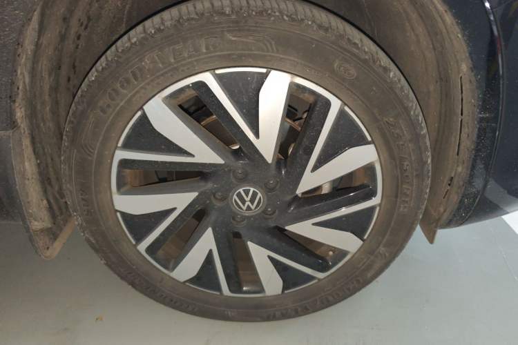 Used Volkswagen Tayron 2024 330TSI Two-Wheel Drive R-Line High-Energy Version