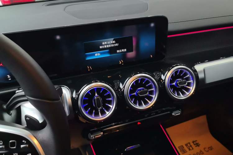 Used Mercedes-Benz GLB 2022 Updated GLB 200 Fashion Edition