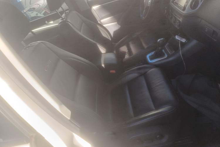 Used Volkswagen Tiguan L 2014 1.8TSI Automatic 2WD 30th Anniversary Edition