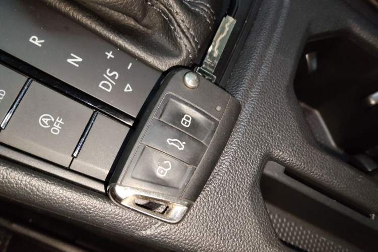 Used Volkswagen Lavida 2019 1.5L Automatic Comfort Edition China VI Standard
