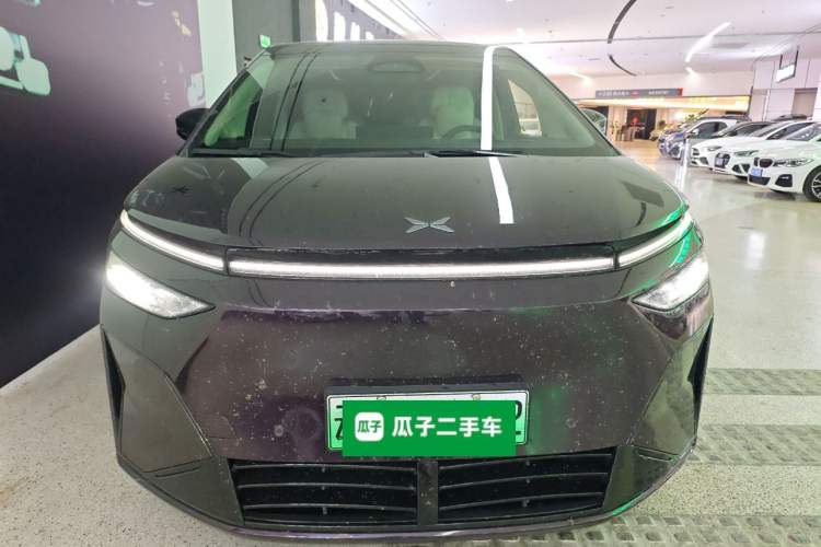 Used XPeng X9 2026 Model—Range-Extended Version 1602 Ultra Front