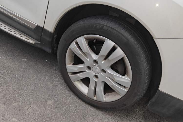 Used Peugeot 3008 2013 2.0L Automatic Trend Edition