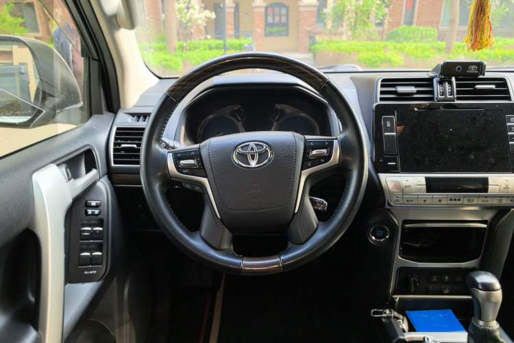 Used Toyota Prado  Steering Wheel