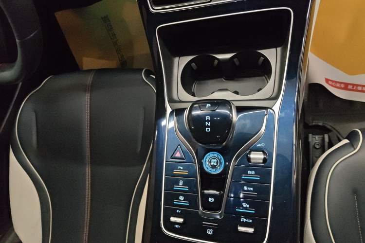 Used BYD Qin PLUS 2021 DM-i 55KM Flagship Model
