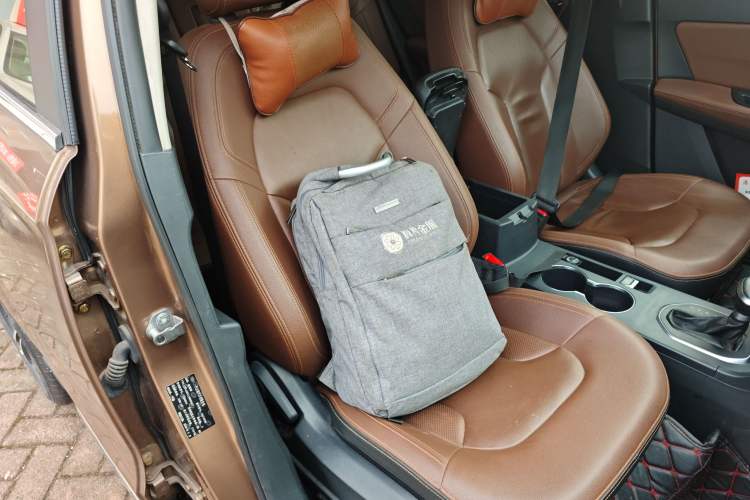 Used FAW Senya R7 2017 1.6L Automatic Smart Version