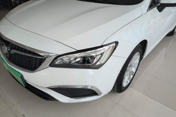 Used Buick Verano 2019 Sedan 20T Dual-Clutch Leading Model
