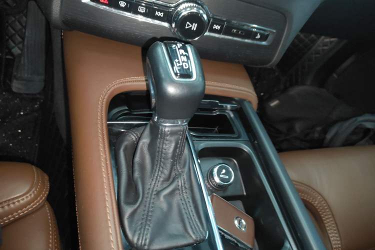 Used Volvo XC90 2020 Facelifted T6 Zhiya Luxury 7-Seater