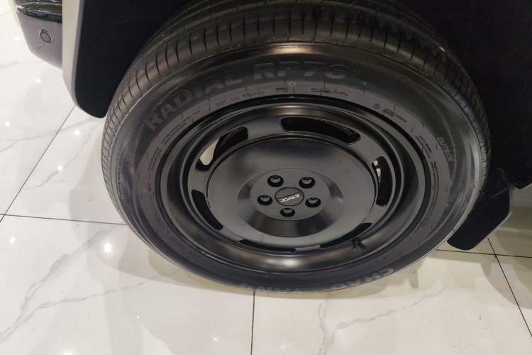 Used iCAR V23 2025 401 Two-Wheel Drive Intelligent Driving Version Left Front Wheel Hub