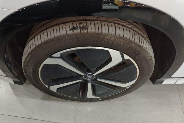 Used BYD Song L EV 2025 Intelligent Driving Version 662 km LiDAR Excellence Edition