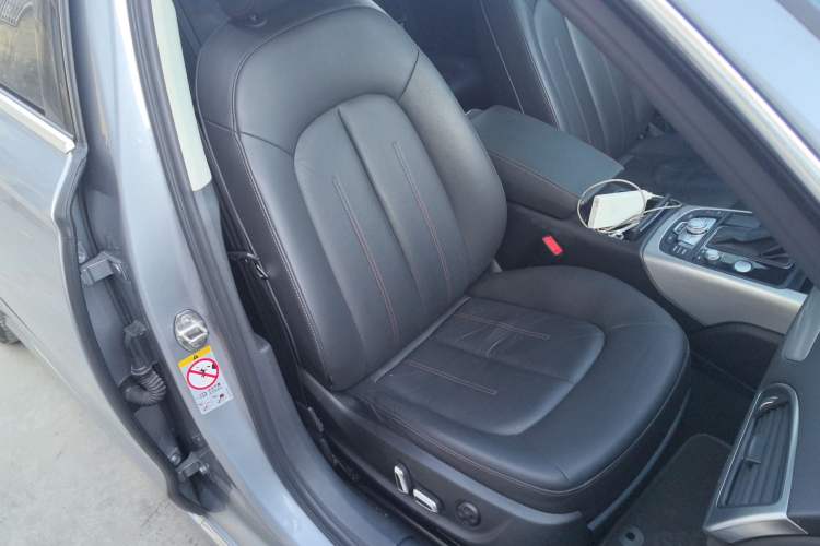 Used Audi A6L 2018 30th Anniversary Edition 35 TFSI Fashion Model