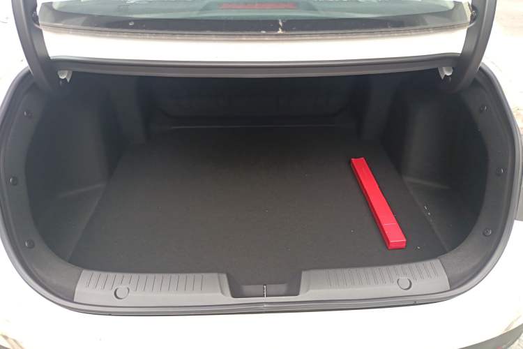 Used CHANGAN Eado 2025 Blue Whale 1.5T 500Bar Flagship Model
