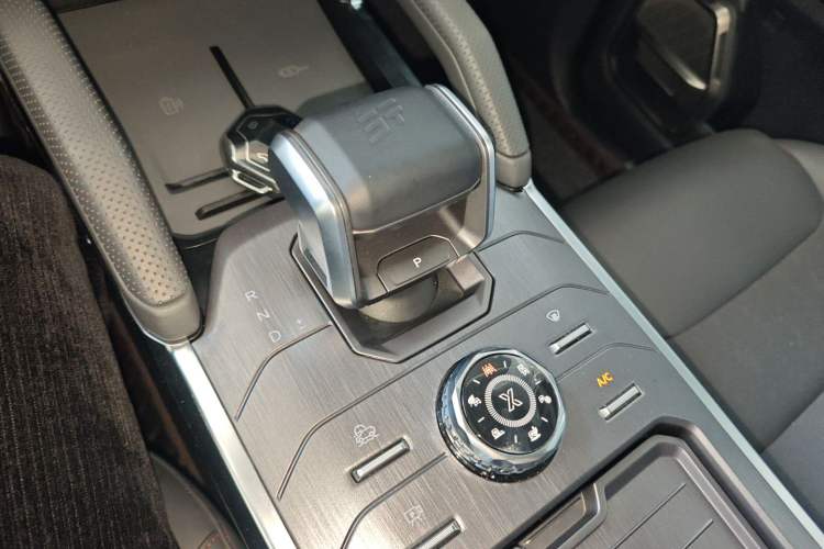 Used JETOUR Traveler 2023 2.0T All-Wheel-Drive CrossPRO