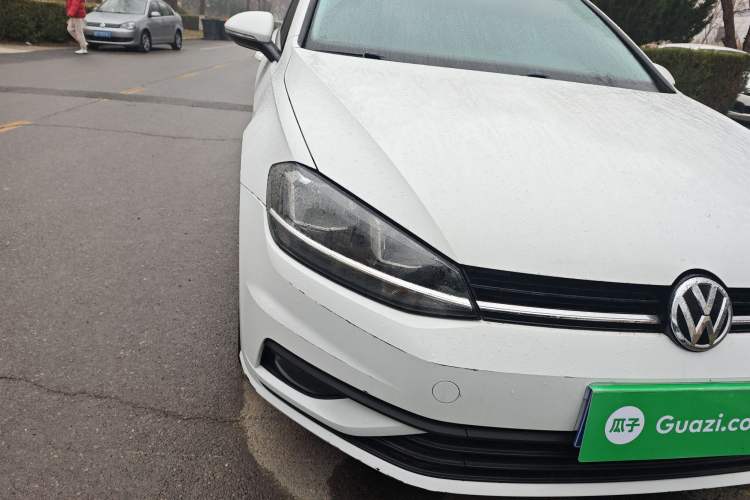 Used Volkswagen Golf 2018 1.6L Automatic Fashion Model