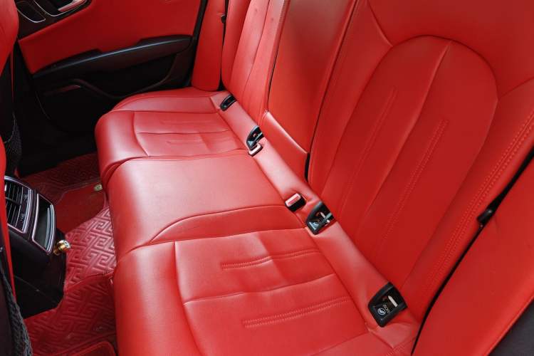 Used Audi A7 2014 35 FSI quattro Technology Edition Left Rear Seat