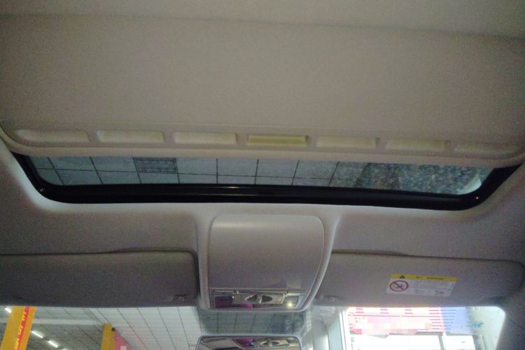 Used Volkswagen Polo 2016 1.6L Automatic Comfort Model Headliner