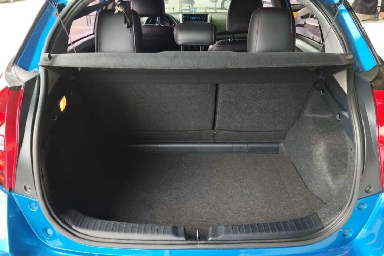 Used Toyota YARiS L Zhi Xuan 2019 1.5E CVT Dynamic Edition China VI compliant