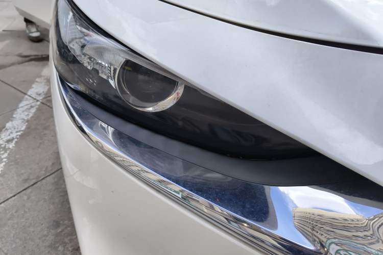 Used Mazda 3 Axela 2021 2.0L Automatic ZhiXuan Edition
